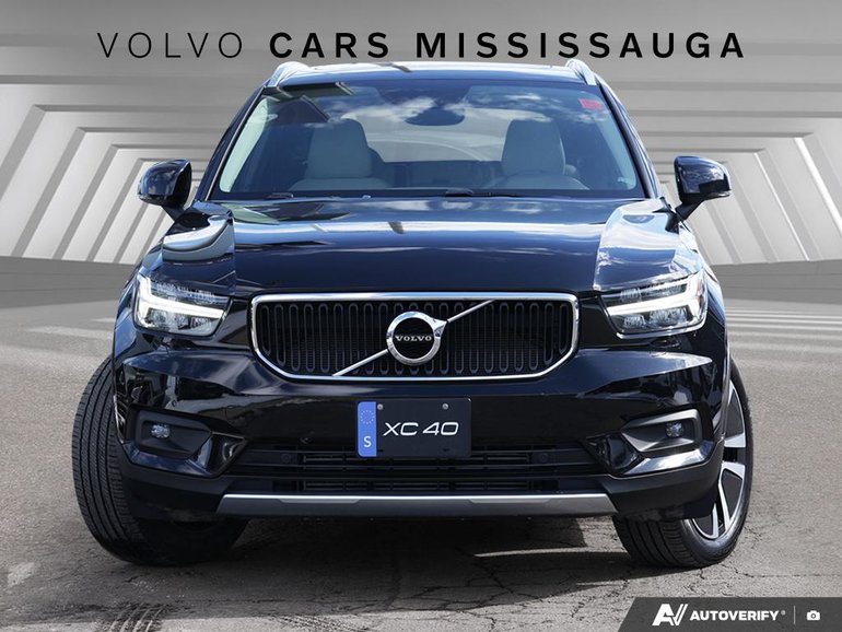 2022 Volvo XC40