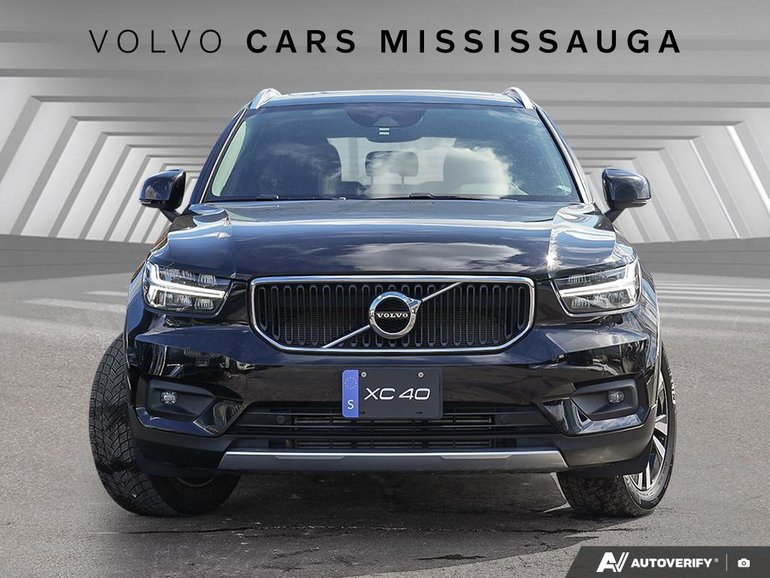 2022 Volvo XC40