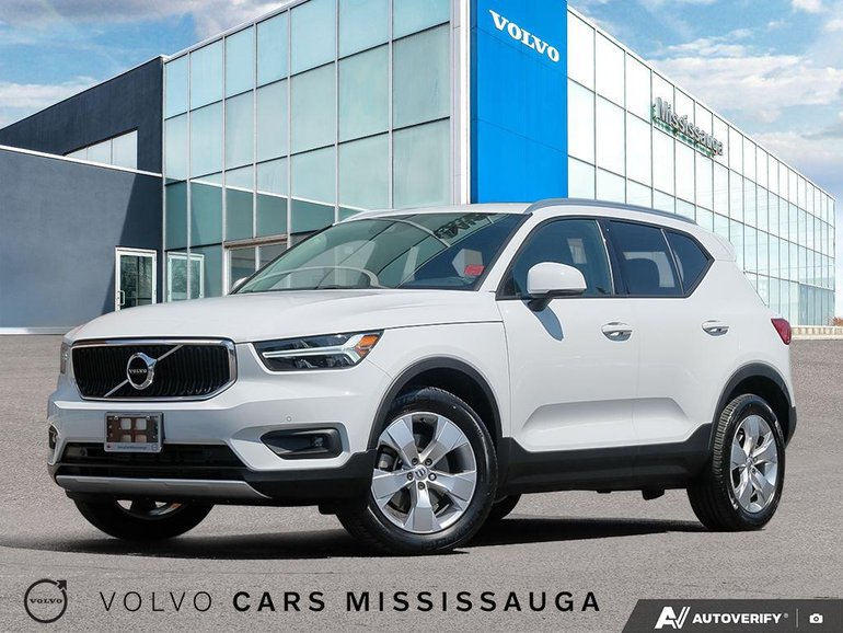 2022 Volvo XC40