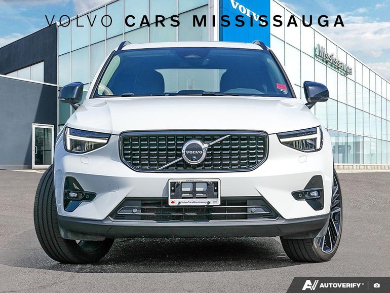 2023 Volvo XC40