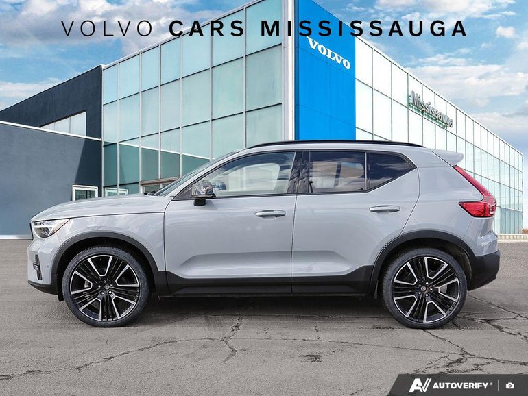 2024 Volvo XC40