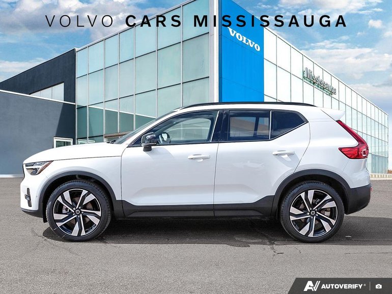 2024 Volvo XC40