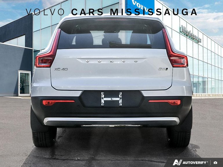 2024 Volvo XC40