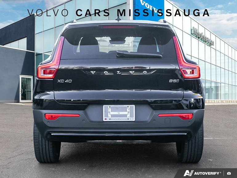 2025 Volvo XC40
