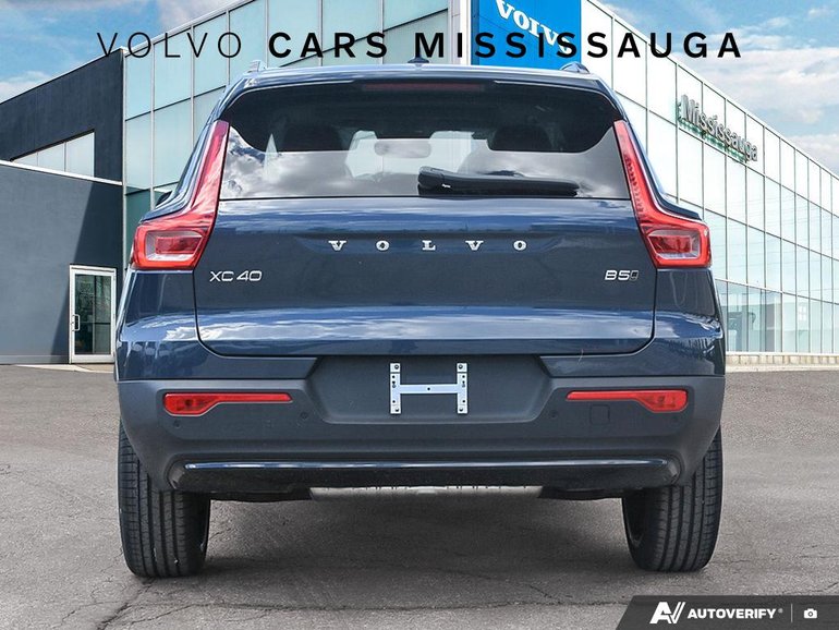 2026 Volvo XC40