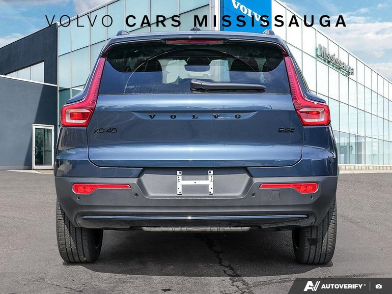 2026 Volvo XC40