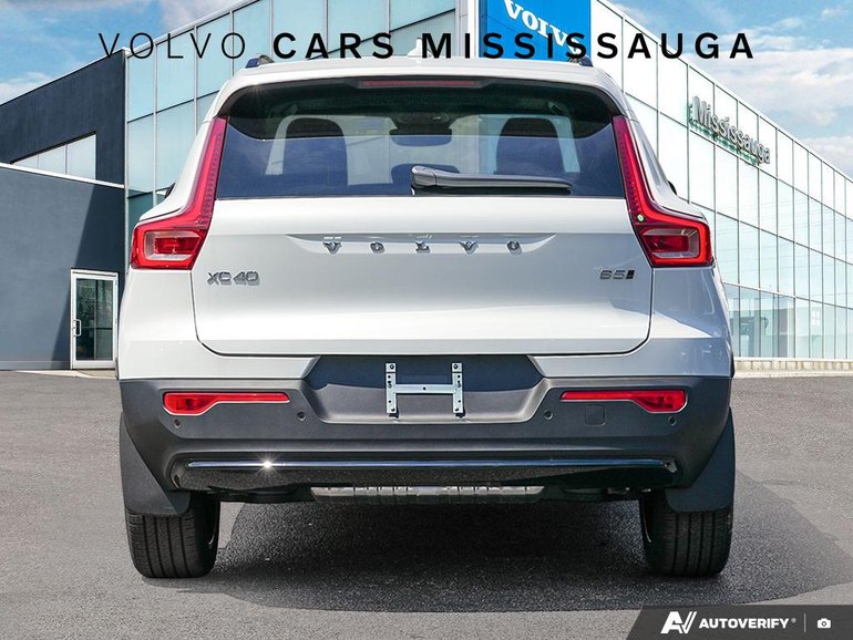 2026 Volvo XC40