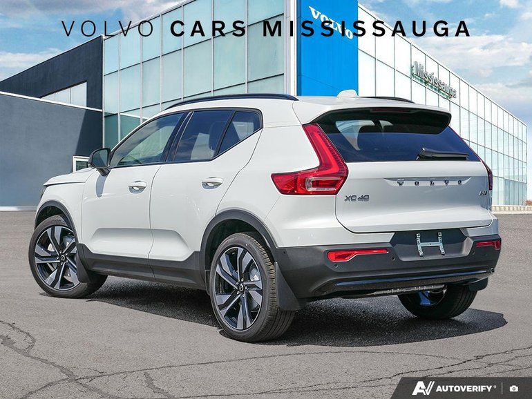 2026 Volvo XC40