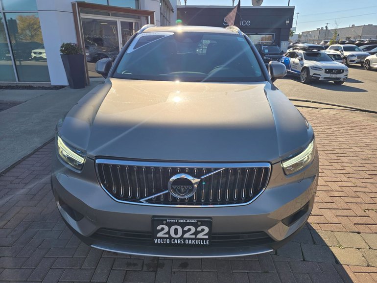 2022 Volvo XC40