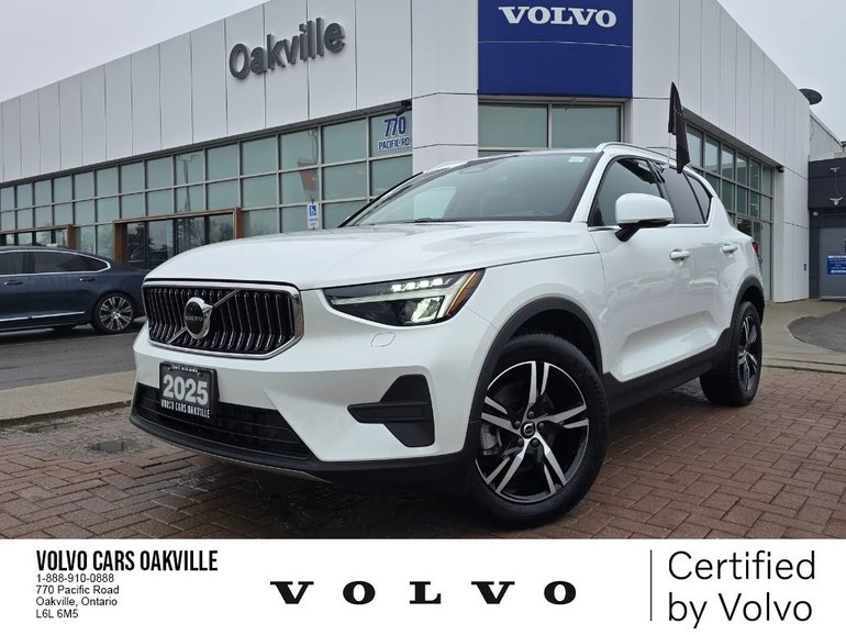 2025 Volvo XC40