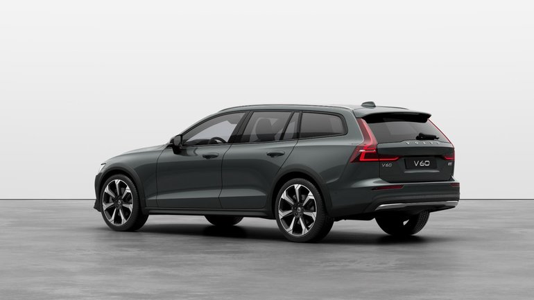 2026 Volvo V60 Cross Country