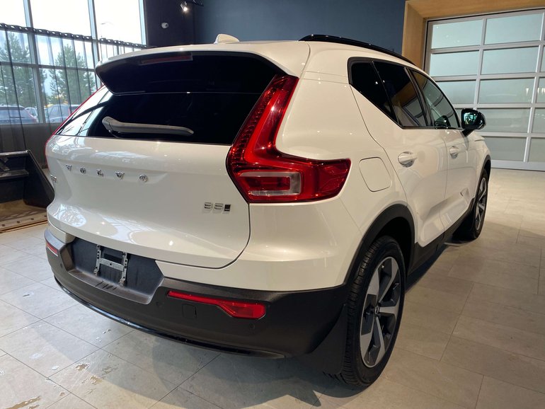2024 Volvo XC40