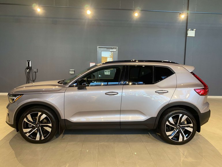 2026 Volvo XC40