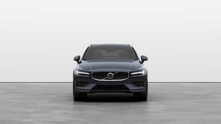 2026 Volvo V60 Cross Country