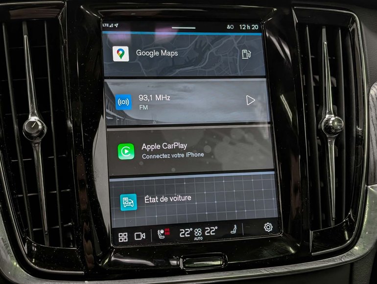 2022 Volvo V90 Cross Country