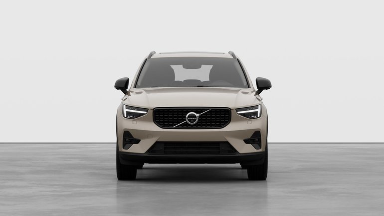 2026 Volvo XC40