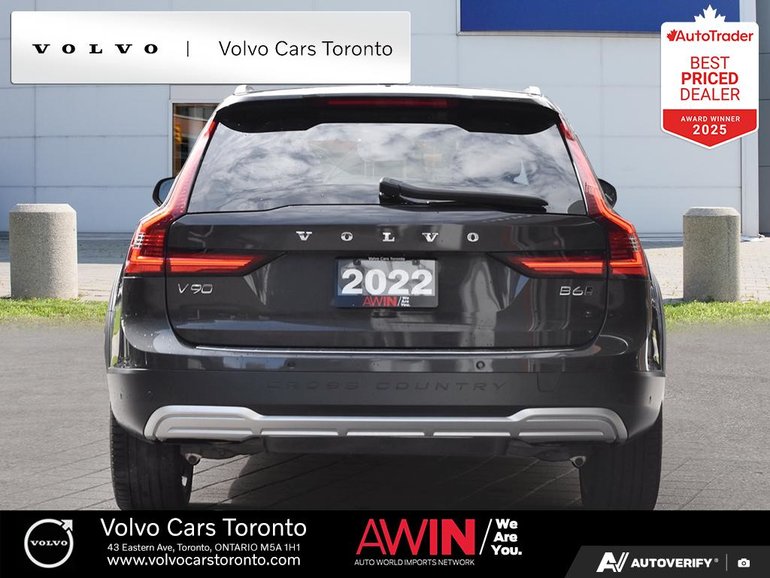 2022 Volvo V90 Cross Country