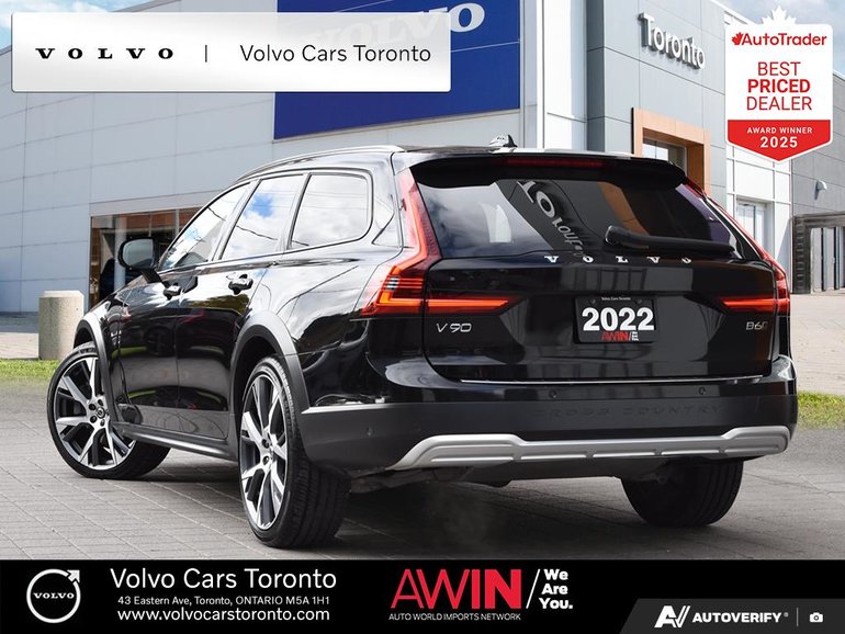 2022 Volvo V90 Cross Country