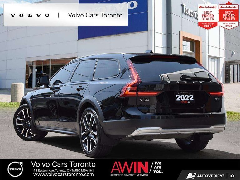2022 Volvo V90 Cross Country
