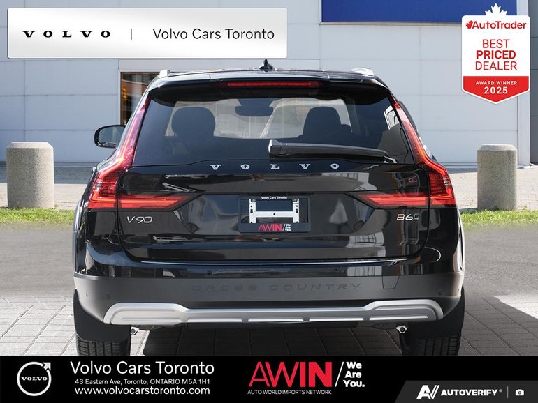 2026 Volvo V90 Cross Country