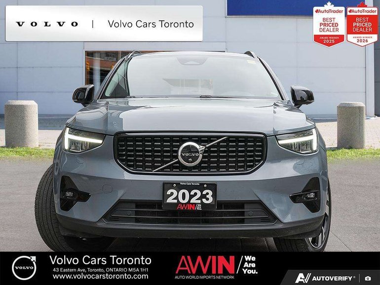 2023 Volvo XC40