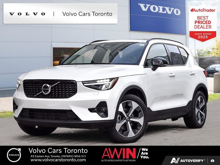 2025 Volvo XC40