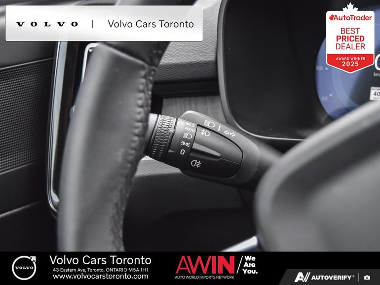 2025 Volvo XC40