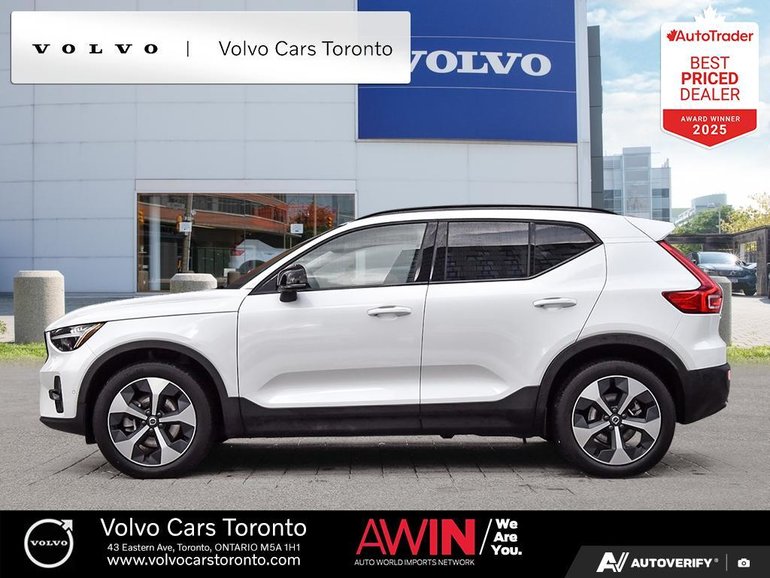 2025 Volvo XC40