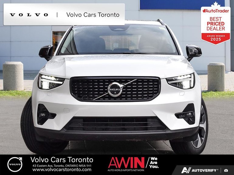 2025 Volvo XC40