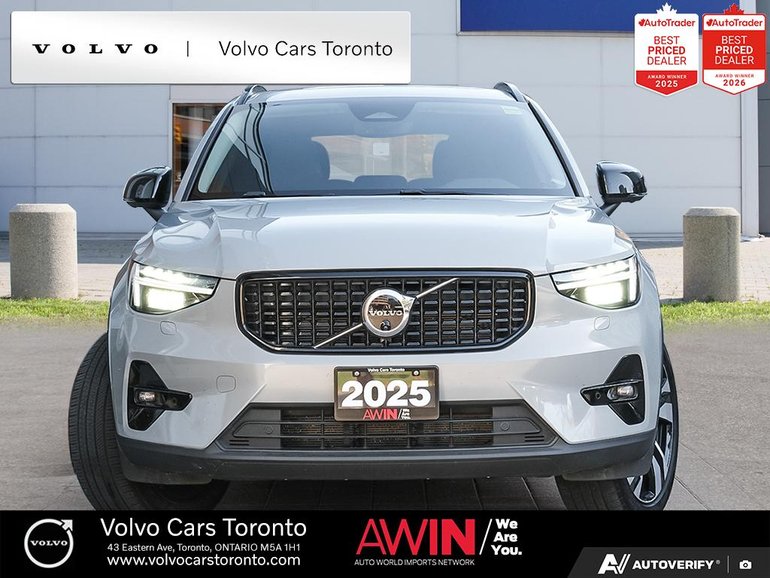 2025 Volvo XC40