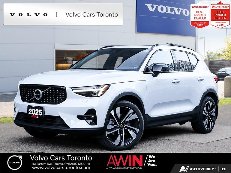 2025 Volvo XC40