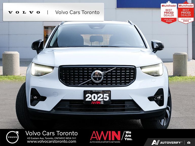 2025 Volvo XC40