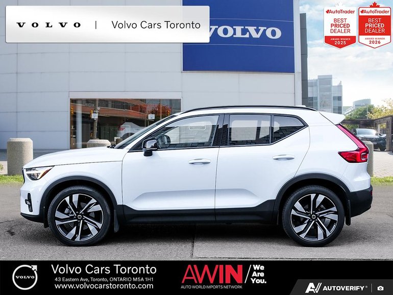 2025 Volvo XC40