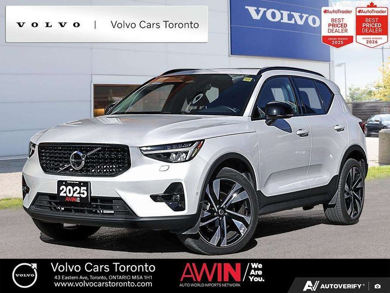 2025 Volvo XC40