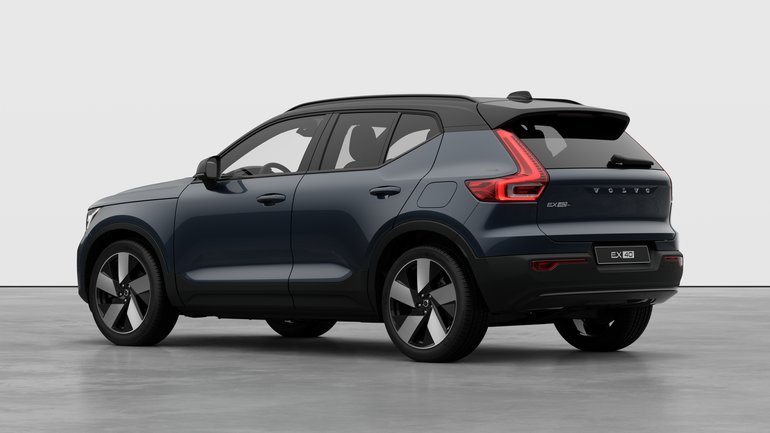 2026 Volvo EX40