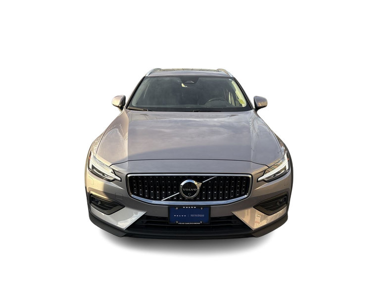 2026 Volvo V60 Cross Country