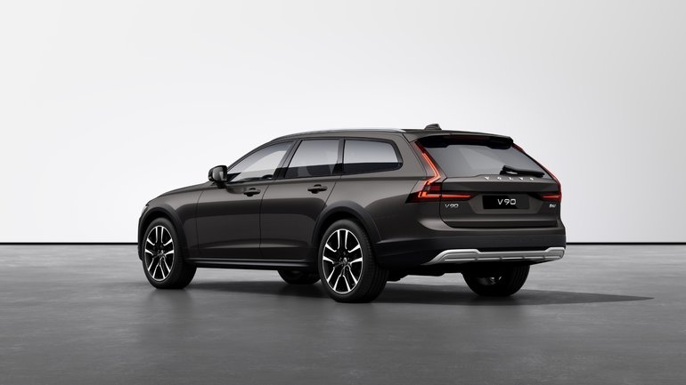 2026 Volvo V90 Cross Country