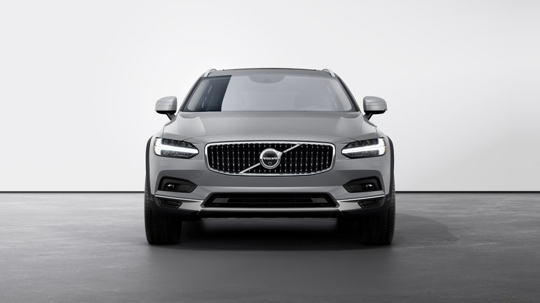 2026 Volvo V90 Cross Country