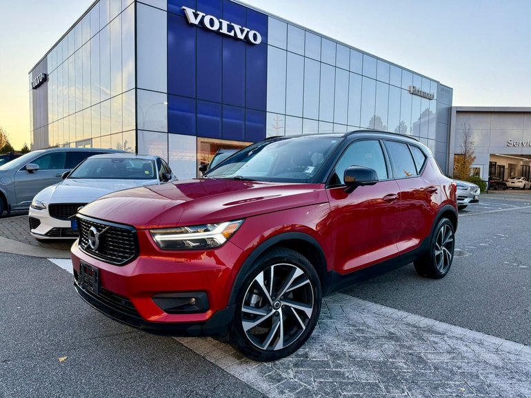 2022 Volvo XC40