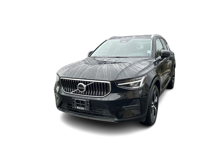 2025 Volvo XC40