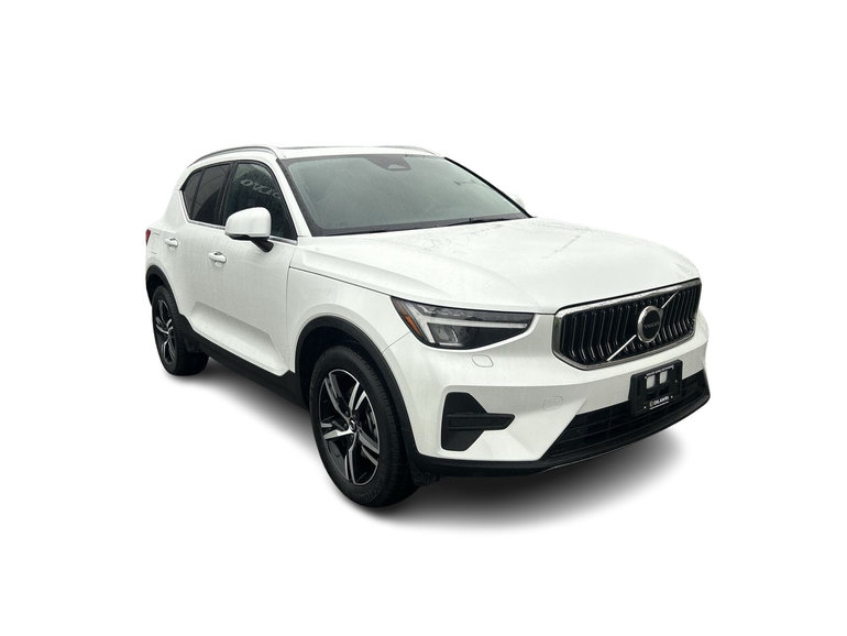 2025 Volvo XC40
