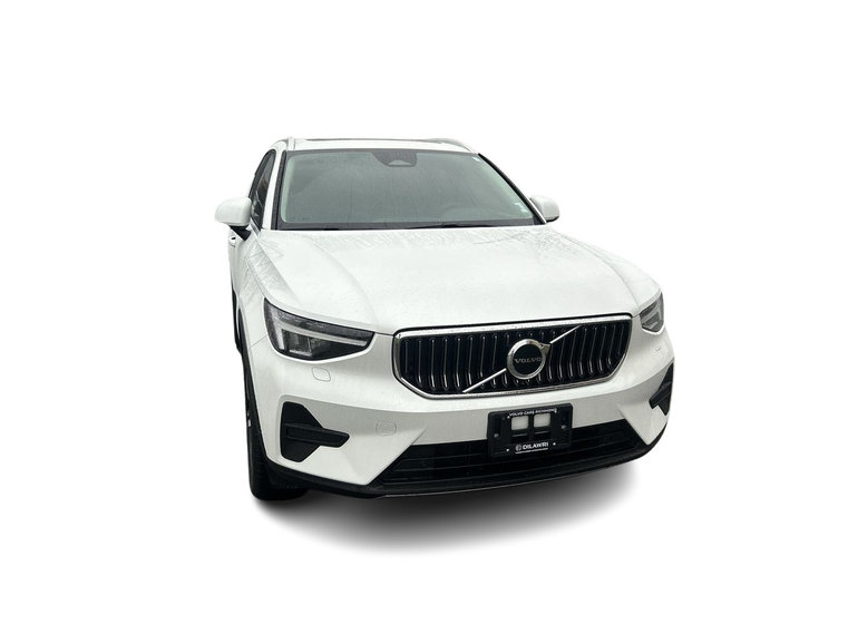 2025 Volvo XC40