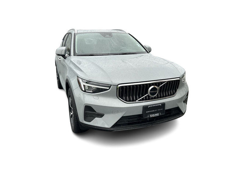 2025 Volvo XC40