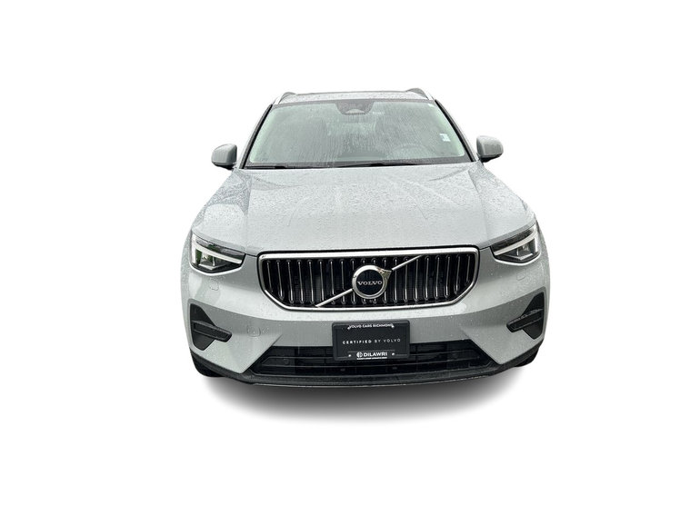2025 Volvo XC40