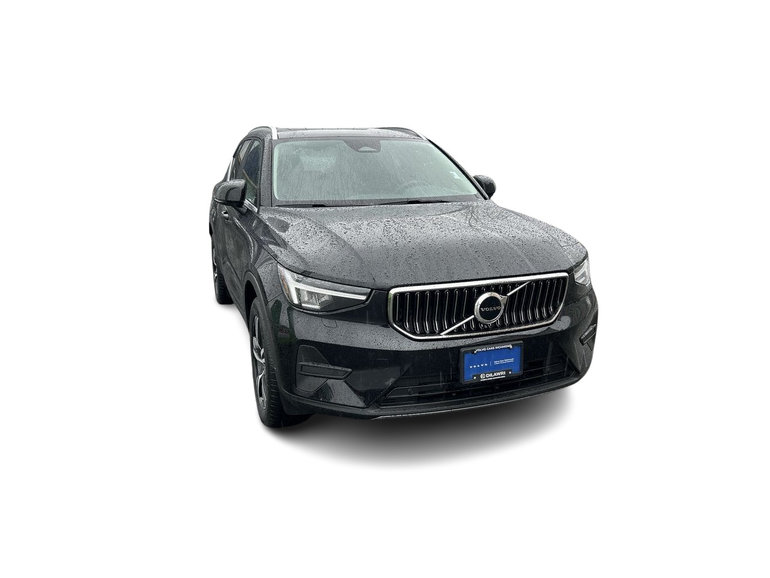 2025 Volvo XC40