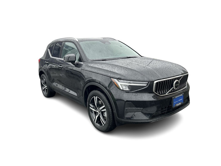 2025 Volvo XC40
