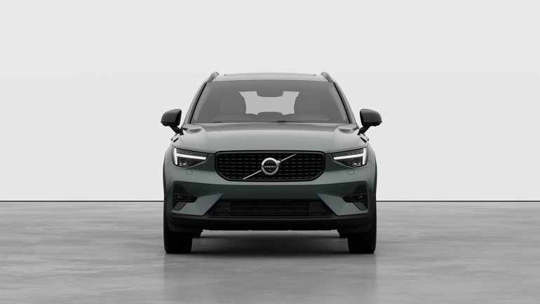2026 Volvo XC40