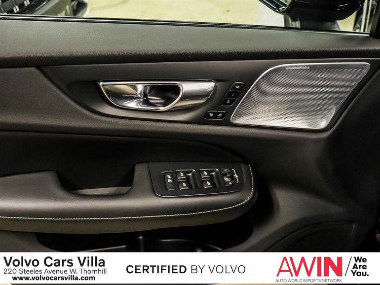 2025 Volvo S60 Plug-In Hybrid