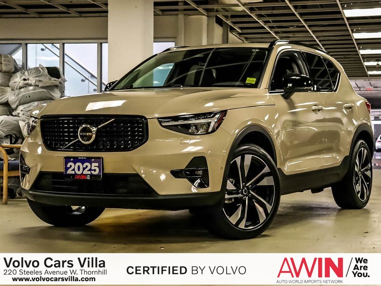 2025 Volvo XC40