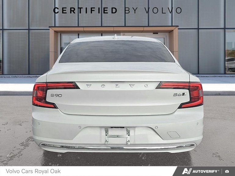 2023 Volvo S90